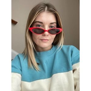 Retro red micro sunglasses